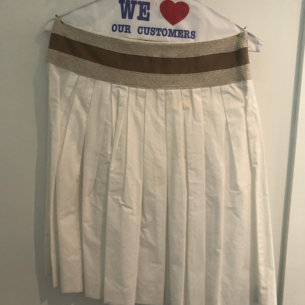 White cotton skirt